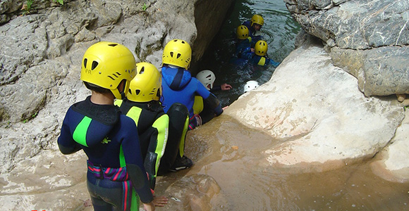 Canyon famille au départ de Saint-Lary